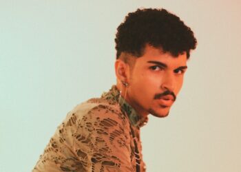 Confira o videoclipe de VACILOU, novo single do cantor DeLuca