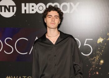 Gabriel Coppola integra elenco da nova série da HBO Max, “Além do Guarda-Roupa”