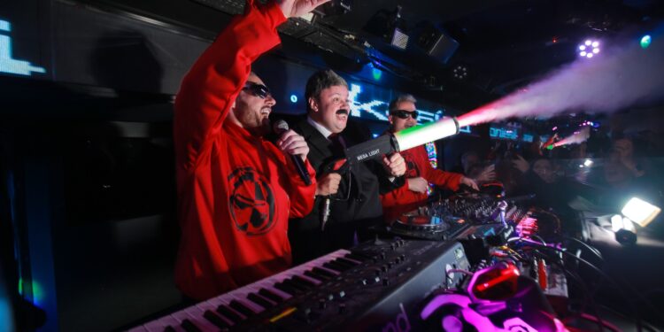 Kasino celebra 20 anos de sucesso com festa em São Paulo e novidades