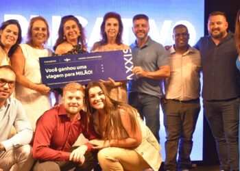 Grupo Axxis comemora 1 ano de sucesso no Sul Fluminense