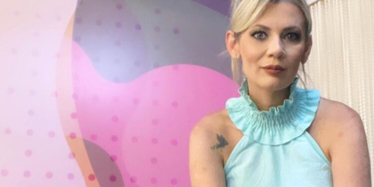 Especialista Camila Silveira explica o que é UGC Creator, a nova forma de ganhar dinheiro através das redes sociais