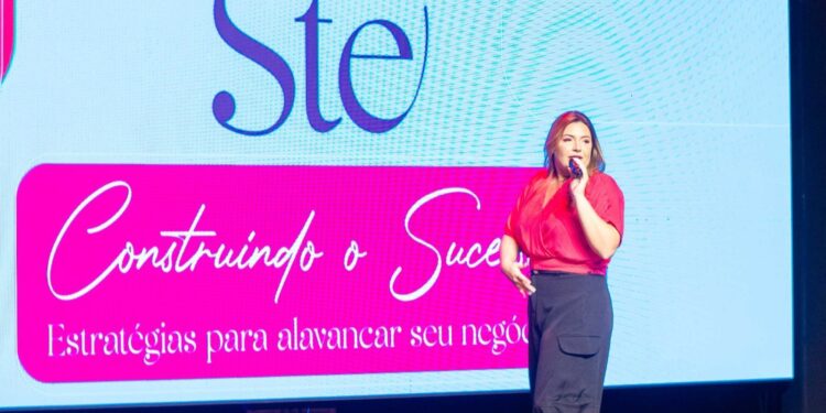 CEO de marca de produtos íntimo convoca live misteriosa para lançar produto inédito no Brasil