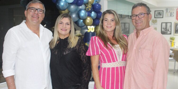 Padu Materiais de Construção celebra 30 anos de sucesso em coquetel especial na presença de familiares, amigos e clientes