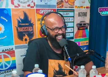 Podcast Vizinho vence o Prêmio Jovem Brasileiro 2024 na categoria de “Melhor Podcast” e surpreende o cenário nacional