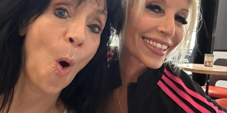 Leather Leone e Lorraine Lewis (Femme Fatale) preparam faixa surpresa para o público