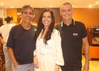 Inauguração da Franquia Brasil Cacau em Volta Redonda: Um Doce Encontro!