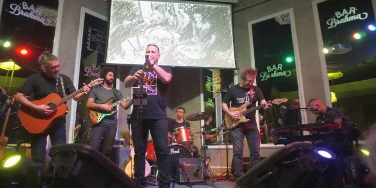 Dr. Nathan e os Impacientes: Banda faz show de lançamento no Bar Brahma e mostra sua sonoridade “anos 80”