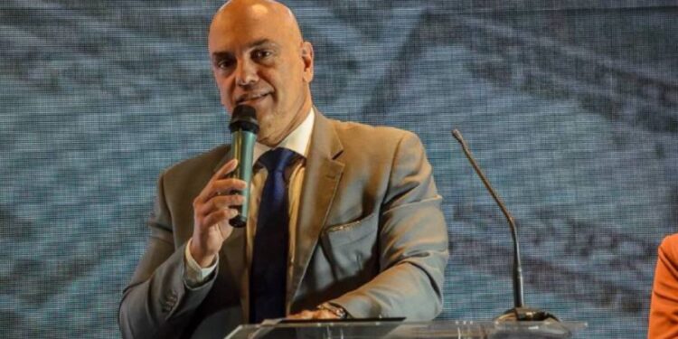 Alexandre de Moraes Discute Combate à Desinformação no 6º STF em Ação