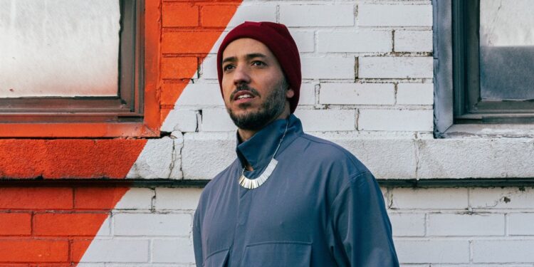 Diogo Ramos em cena: o Início da Turnê Cabaça Convida com artistas brasileiros na Casa Rockambole