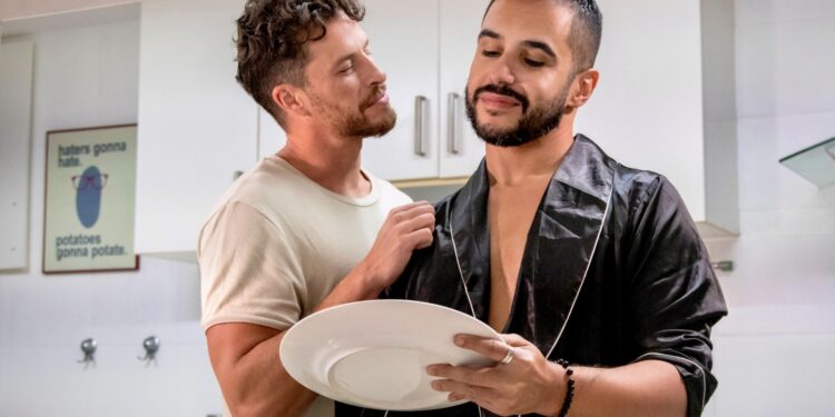 Série “Estranho Jeito de Amar” ganha nova temporada ainda no 1º semestre de 2025