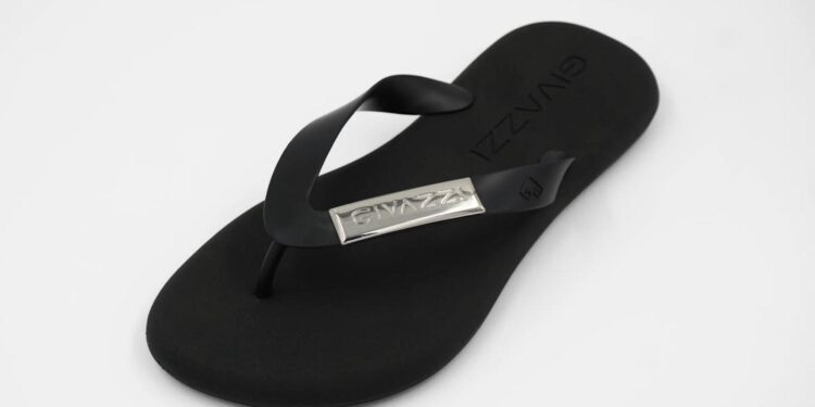 Givazzi estreia no mercado da moda com chinelos sustentáveis