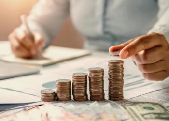 Renda extra: oportunidade de crescimento ou risco de sobrecarga?