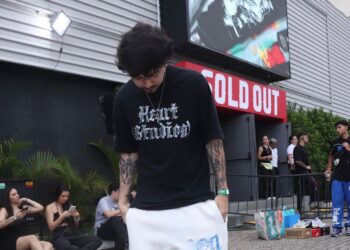 “Momentos (Envolver)” abre caminho para nova fase sensível e potente de Kenzoca