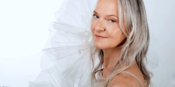 Miriam Stephan une synthpop e house music em novo single “Like the Sun”