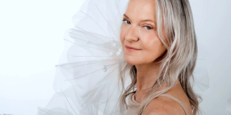 Miriam Stephan une synthpop e house music em novo single “Like the Sun”