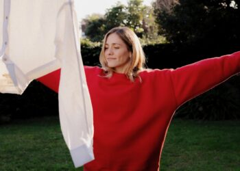 Rocío Igarzábal lança o single “Volare” e completa seu novo EP que traz homenagem especial à sua história