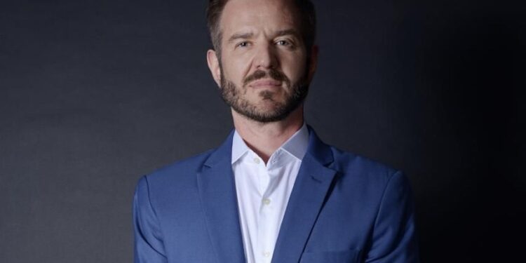 Sexo no frio: Dr. João Borzino dá dicas para esquentar a relação no inverno