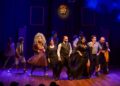 Espetáculo “Família Addams – Quase um Musical” marca a volta ao palco do Teatro Gacemss