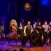 Espetáculo “Família Addams – Quase um Musical” marca a volta ao palco do Teatro Gacemss