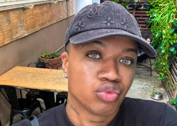 Após quase 40 dias acamado, Influencer Jonathas Groscove renasce mais forte: “O topo sou eu”