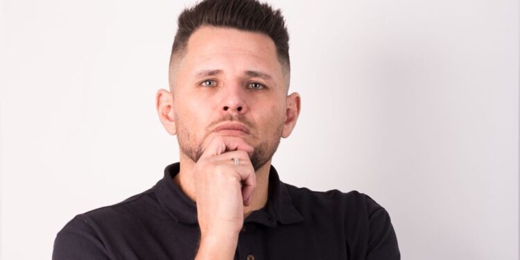 Prof. Max Numerologia transforma trajetória de falência em referência nacional na Numerologia Cabalística