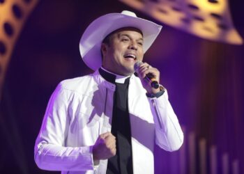 Padre Alessandro Campos estreia turnê “Nunca Perca a Esperança”, com espetáculo no Teatro Bradesco