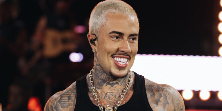 Em clima nostálgico, MC Daniel estreia label e grava DVD em Niterói/RJ