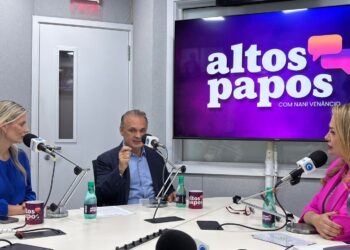 Programa Altos Papos recebe o secretário do Turismo de São Paulo, Roberto de Lucena