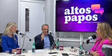 Programa Altos Papos recebe o secretário do Turismo de São Paulo, Roberto de Lucena