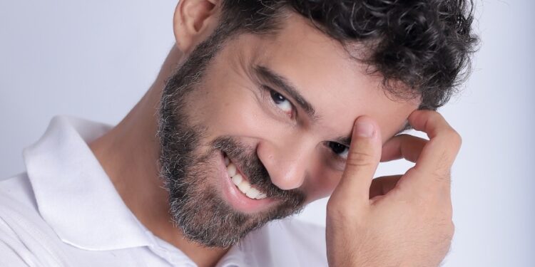 Ator de Barra Mansa integra elenco de apoio em capítulo marcante da novela Vale Tudo