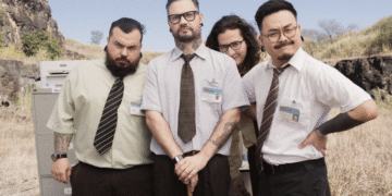 Serena lança o clipe de “Perto do Fim”, uma sátira ácida ao universo corporativo