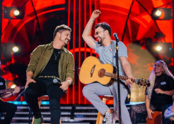 Com Jorge & Mateus e Zé Neto & Cristiano, Clayton & Romário registram novo projeto em grande estilo