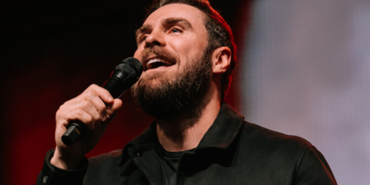 Pastor André Fernandes anuncia Cruzada de Milagres em Florianópolis