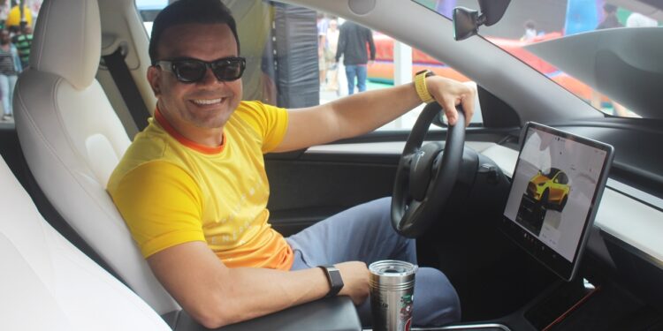 Energia limpa e tecnologia: Sunlife apresenta novidades na Rua de Compras de Barra Mansa