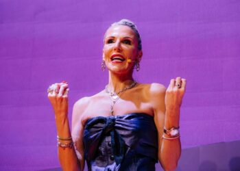 Renata Camargo brilha no “CNMA 2025” e reforça liderança feminina no agro