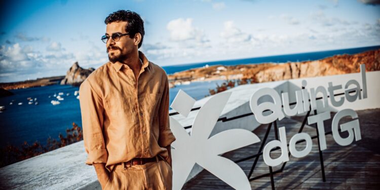 Thiago Martins lança “Quintal do TG – De Noronha a Vitória (Vol. 2 Ao Vivo)” com participações especiais