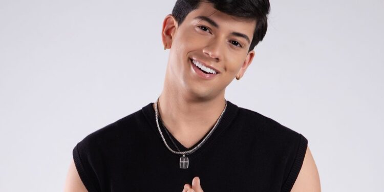 Léo Foguete celebra retorno a Salvador e promete show especial no Villa Sunset