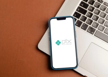 Empresas correm contra o tempo para se adequar às novas regras do Pix Automático