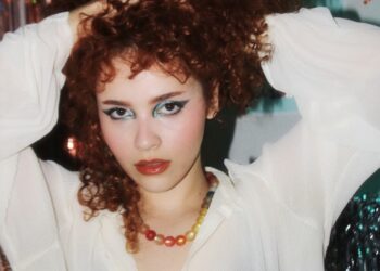 Carol Juno: artista conta detalhes sobre sua história de vida e carreira