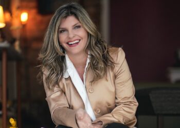 Carla Corsino lança “Alma Brasileira”, tributo à música de concerto nacional