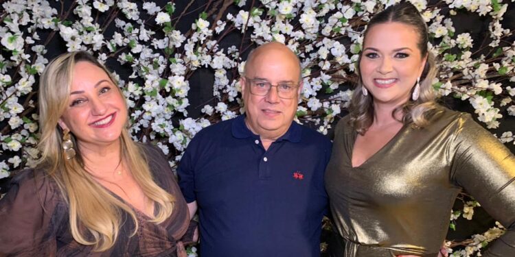 Lively Ateliê apresenta Coleção Aura em noite marcada por elegância, emoção e inspiração em Volta Redonda