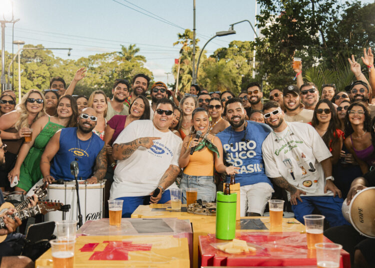 HIT VIRAL: “P do Pecado”, parceria de Menos é Mais e Simone Mendes, é a música mais ouvida em 2025