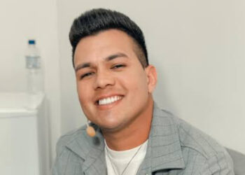 Vitor Fernandes lança primeiro volume do DVD “Em Todos os Bares” 