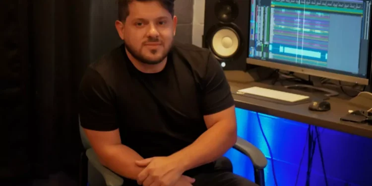 Especialização em áudio leva engenheiro brasileiro a posição de liderança nos EUA