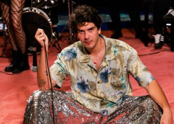 “Alê Session”: Alê revisita sucessos em projeto ao vivo que celebra evolução e sonoridade orgânica