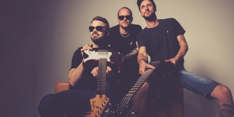 Circo do Rock lança “Abracadabra” e inicia novo ciclo rumo ao álbum “Meduza”