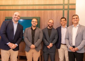 Inauguração da Zure Saúde reúne convidados em noite de celebração em Volta Redonda