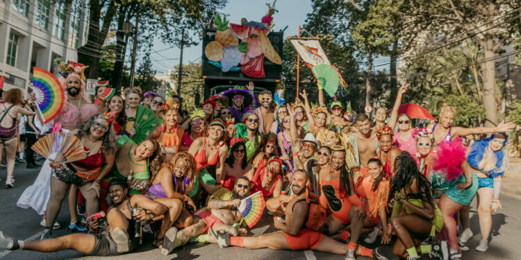 Bloco Salada de Frutas desfila neste domingo no Carnaval de BH