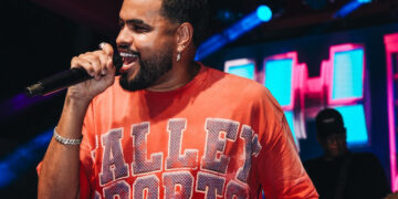 Bloco “Seremos Felizes” de Yan reúne 10 mil pessoas na estreia e marca o Carnaval carioca