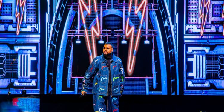 Carnaval do Yan não acabou! Cantor segue maratona de shows no Rio até o fim de fevereiro. Confira agenda